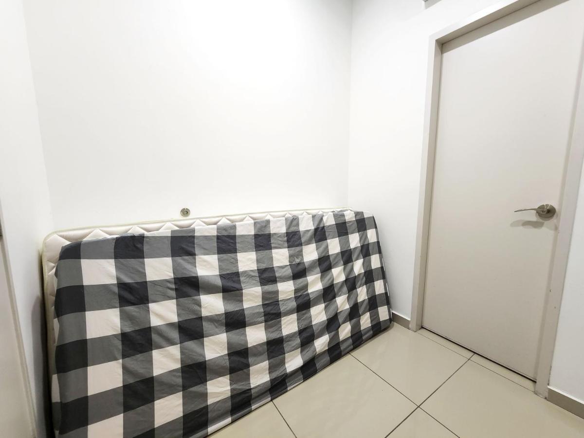 Lavender Suite # Shah Alam I-City Block B Homestay # 2R1B #Free Wifi & Parking Exteriér fotografie